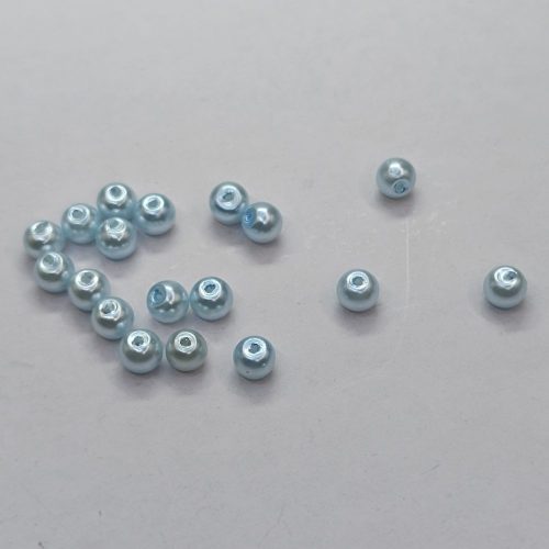 Üveg teklagyöngy - 4 mm - Jégkék - 50 db 