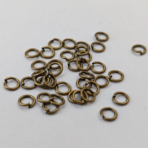 Szerelőkarika - sárgaréz- 4 mm