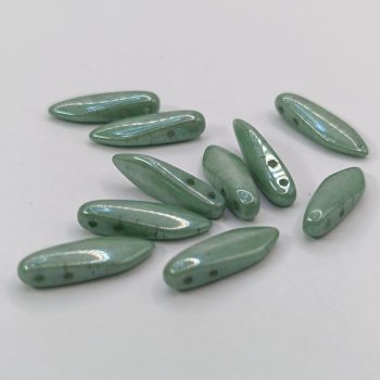   Dagger - Lándzsa - 5 x 16 mm - Chalk White Teal Luster - 2 lyukú