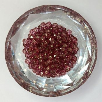 Cseh csiszolt gyöngy - 4 mm - Crystal Red Luster
