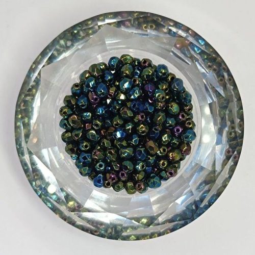 Cseh csiszolt gyöngy - 4 mm - Jet Green Iris