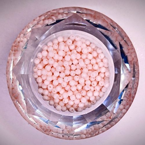 Cseh préselt golyó - 3 mm - Rose Matted - 60 db 
