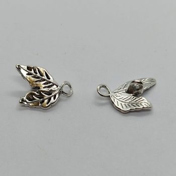 Fém köztes elem  - levél - ezüst - 18 x 10 mm