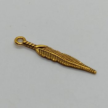 Fém toll medál - arany - 26 x 4 mm