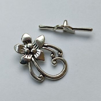 T-kapocs - virág - ezüst színű - 29 x 19 mm