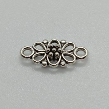 Fém köztes elem - ezüst- 16 x 8 mm