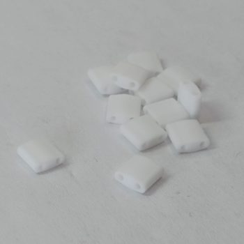 Miyuki tila gyöngy - Matted Opaque White