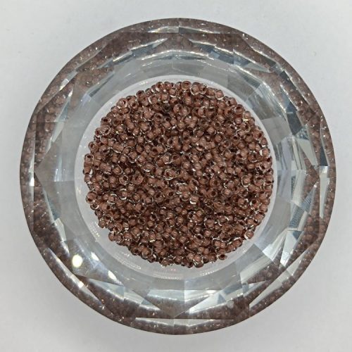 Preciosa kásagyöngy 10/0 - Colour Lined Terra Dark Brown Crystal