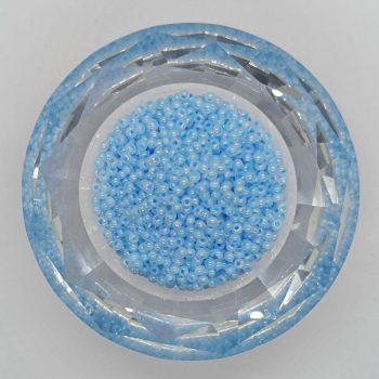   Preciosa kásagyöngy 10/0 - Colour Lined Blue Alabaster White - Rainbow